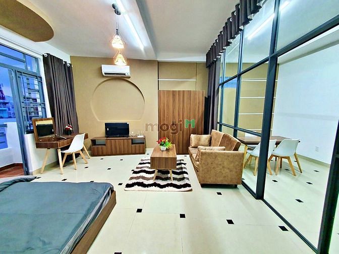 Hình ảnh CHDV studio có balcony thoáng mát vị trí đắc địa