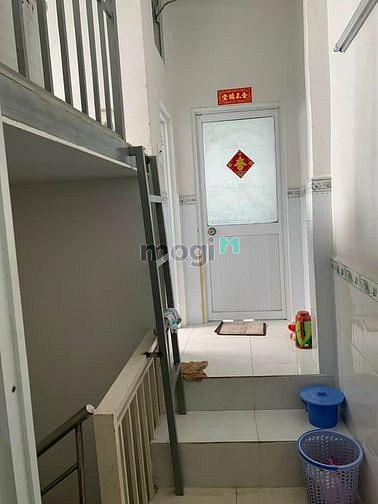 Hình ảnh Nhà 1 Lầu 3PN đường Lê Đình Cẩn giáp khu Tên Lửa