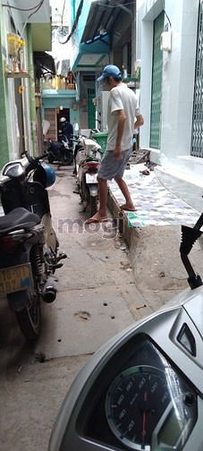 Hình ảnh nhà bán 2 tầng Q6 , hẻm thông hậu giang