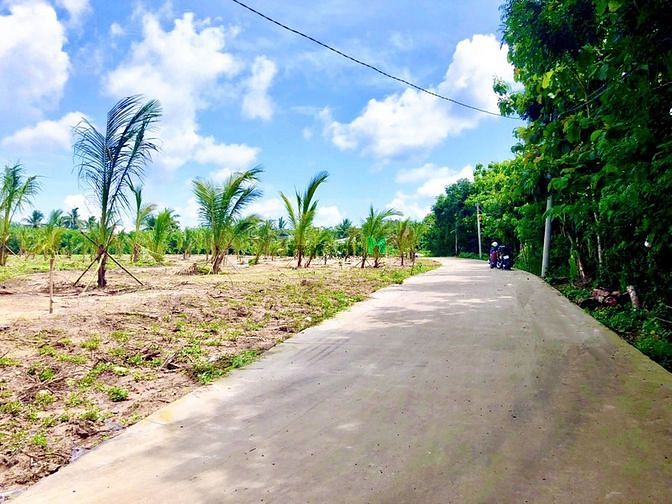 Hình ảnh Đất Gia Canh sát bên Thị Trấn Định Quán
