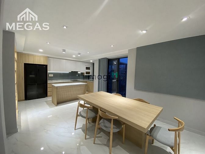 Hình ảnh PentHouse mới xây full new Chu Văn An