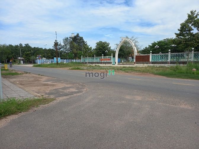 Hình ảnh Bán đất MT nhựa, Long Tân, Dầu Tiếng, DT:30x56, SHR, giá 4,2 tỷ