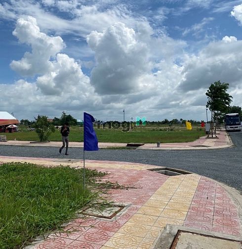 Hình ảnh Em cần bán lô đất 100m2 sổ riêng giá 499tr