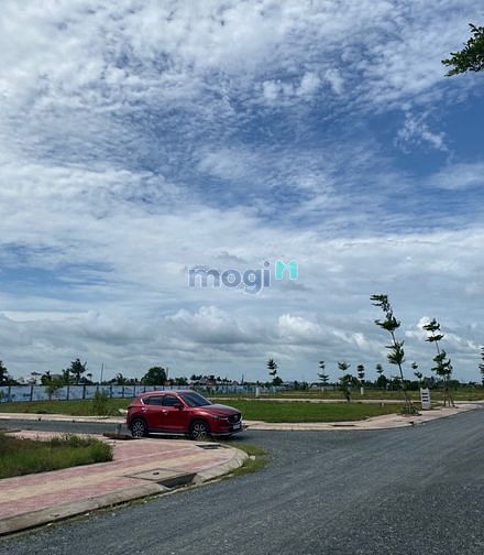 Hình ảnh Bán lô đất 399tr sổ riêng lộ giới 8m