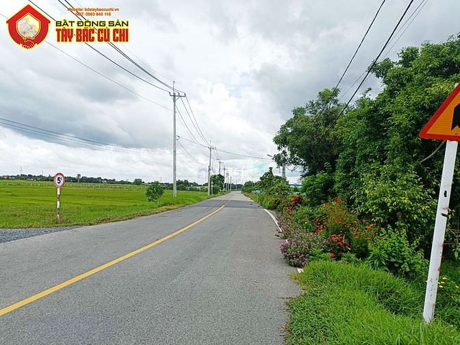 Hình ảnh Bán đất đường võ văn điều - 427m2 - 6x71 - 300m2 thổ cư - xã trung
