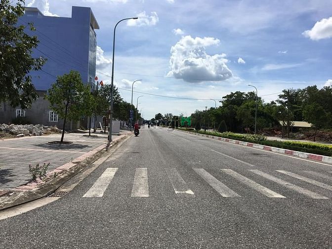 Hình ảnh Bán đất Nguyễn Duy Trinh giá 30tr/m2