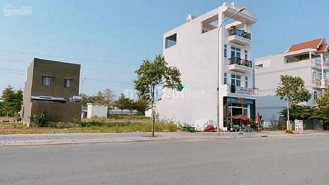 Hình ảnh Bán Gấp Đất 260m2 Mặt Tiền Trần Văn Giàu KDC Tên Lửa 2 Đã Có Sổ Hồng