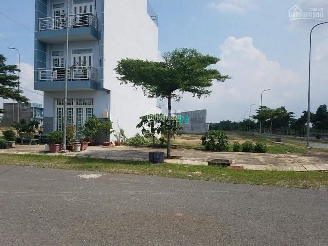 Hình ảnh Cần ra gấp lô đất ở KDC Khang An, Phú Hữu, Q9, ngay Vòng xoay Phú Hữu