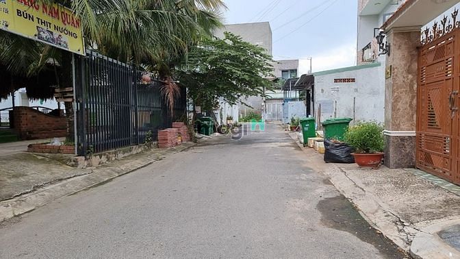 Hình ảnh Đất Full Thổ- HXH Lã Xuân Oai -Q9 - Ngang 10M - 330M2 - Chỉ 9 Tỷ TL.