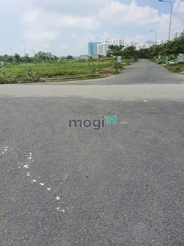 Hình ảnh Cần vốn bán gấp lô đất MTĐ. lê Duẩn, 120m2, 1.480tỷ, sổ sẵn.
