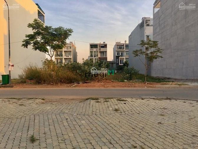 Hình ảnh MT Trần Trọng Cung, gần KCX Tân Thuận, Vincom Quận 7 DT: 132m2/7,5tỷ