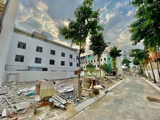 Hình ảnh Kẹt tiền cần ra miếng đất khu biệt thự quận Tân Phú