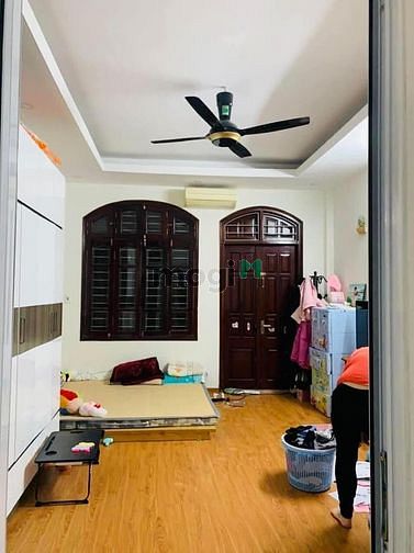 Hình ảnh Phận lô - Thoáng - Full Nội Thất TT Cầu Giấy - NGÕ RỘNG