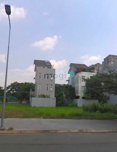 Hình ảnh Bán gấp lô đất mt đường Gò Cát, Phú Hữu, quận 9. Dt 100m2. Giá 2.5 tỷ