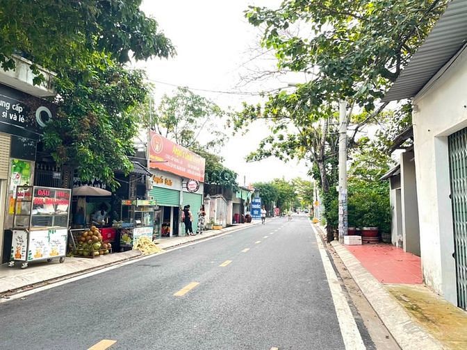 Hình ảnh Bán nền biệt thự 160m2 MT Lê Văn Việt, Tăng Nhơn Phú A,Q9 giá 5tỷ7,shr