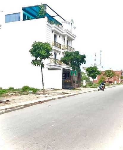 Hình ảnh Cần bán gấp miếng đất 5x20m phía sau chợ Bình Chánh, 825tr, SHR