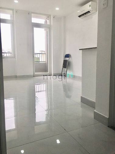 Hình ảnh 😍Ban công thoáng mát - có Máy lạnh - 600m đi ĐH Văn Lang CS3 - Giá SV