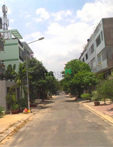 Hình ảnh Bán đất mặt tiền đường Trần Lựu, Quận 2. Giá 2.5 tỷ DT 100m2