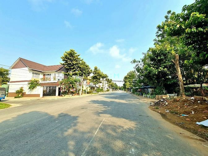 Hình ảnh Bán cặp nền góc 2 mặt tiền đường A10 & B28 KDC Hưng Phú