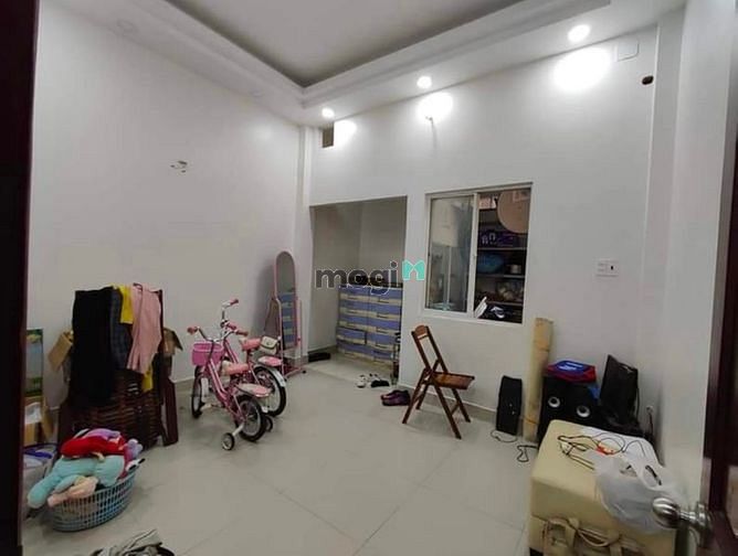 Hình ảnh Bán nhà HXH đường Bắc Hải, Tân Bình 60m2