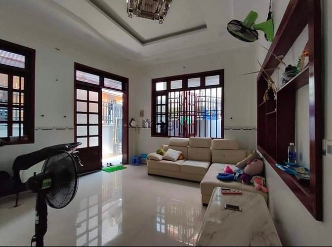 Hình ảnh Bán nhà HXH đường Bắc Hải, Tân Bình 60m2