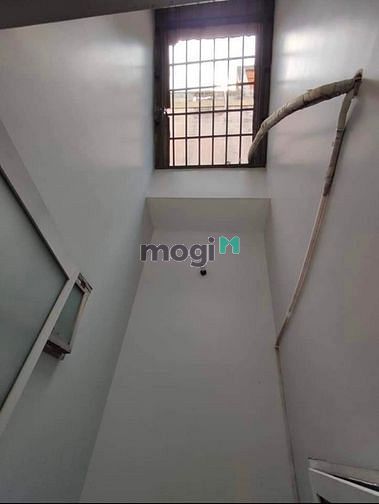 Hình ảnh Bán nhà HXH đường Bắc Hải, Tân Bình 60m2