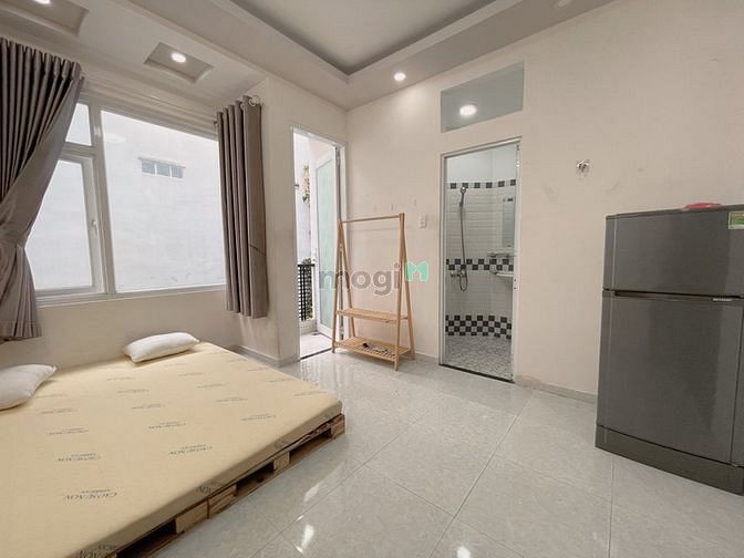 Hình ảnh Phòng cho thuê có ban công full nội thất