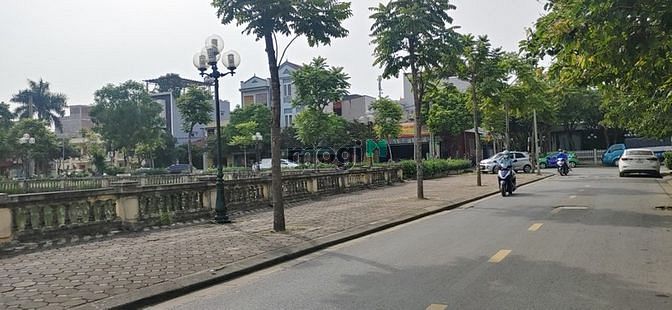 Hình ảnh Cần bán 90m2 đất,MT4m,Giá 6.2tỷ Phúc Lợi Long Biê