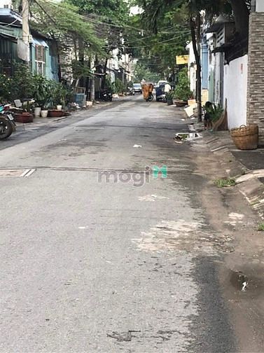 Hình ảnh Bán nhà Bình Tân, HXH 4 tầng chỉ 8.25 tỷ TL
