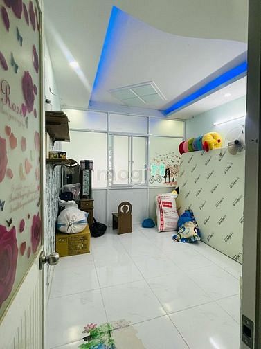 Hình ảnh Bình Tân 2,7 Tỷ-Nhà đẹp 5 tầng -Hẻm 3m sát mặt tiền -Chủ nhiệt bán gấp