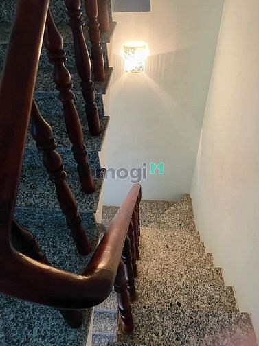 Hình ảnh Bình Tân 2,7 Tỷ-Nhà đẹp 5 tầng -Hẻm 3m sát mặt tiền -Chủ nhiệt bán gấp