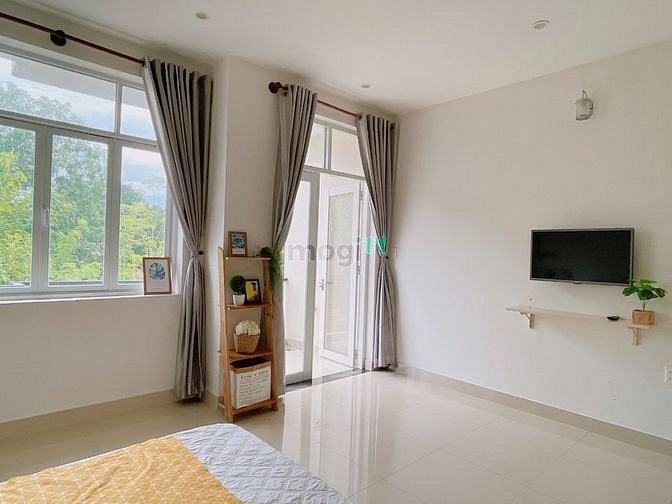 Hình ảnh Studio ban công cửa sổ thoáng mát