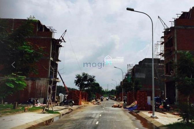 Hình ảnh Kẹt tiền bán đất KDC Văn Lang, Phạm Hùng, Bình Hưng, Bình Chánh, SHR