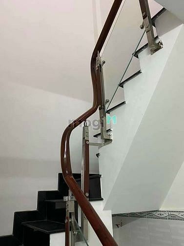 Hình ảnh Bán nhà hẻm Đg PHẠM VĂN HAI,Q TÂN BÌNH.