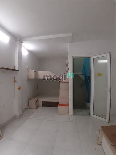 Hình ảnh Cho thuê hẻm xe hơi Nguyễn Xí 2 chiều 3PN sạch sẽ 4.3x13