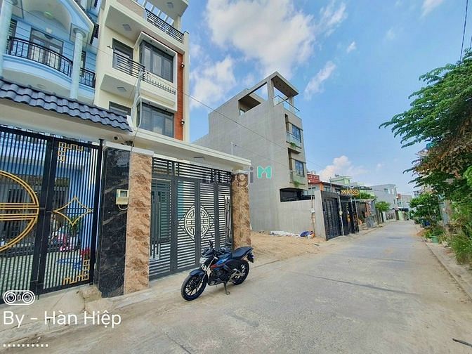 Hình ảnh Bán đất mặt tiền hẻm 14 đường Làng Tăng Phú , P.TNPA , Quận 9