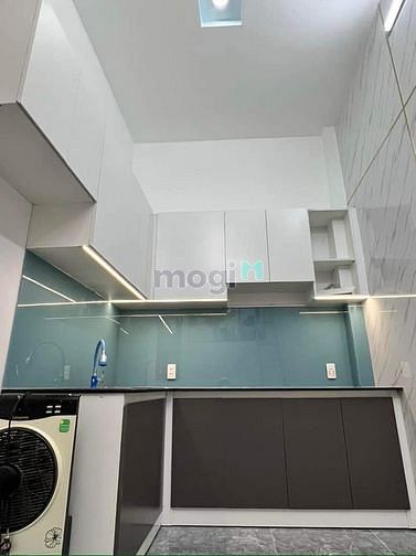 Hình ảnh Nhà hẻm 40 Hoàng Bật Đạt, Tân Bình, 28m2, 1 trệt ,1 lầu + lửng, Có Shr