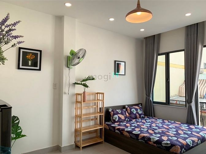 Hình ảnh Cho thuê studio ban công full nội thất quận 1