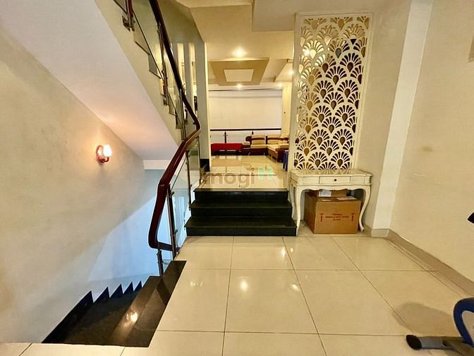 Hình ảnh CC Bán nhà hẻm 5m thông tứ phía Phan Văn Trị phường 11 Bthạnh