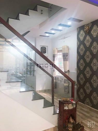 Hình ảnh Nhà gần mặt tiền Đ. Tôn Đản , phường 14, Q4.