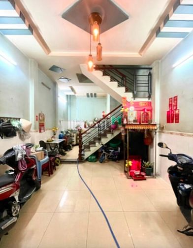 Hình ảnh Bán nhà đẹp hẻm 1/ giáp Tân Phú