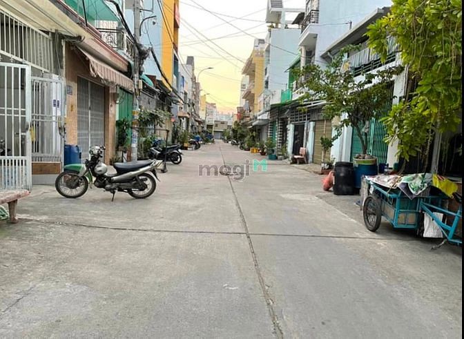 Hình ảnh Bán nhà CẤP 4 đường Nguyễn Văn Luông (76m2)