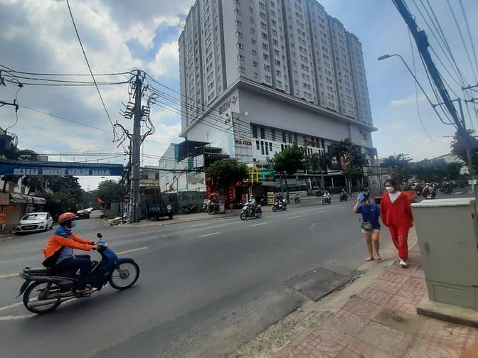 Hình ảnh Cho thuê đất + nhà cấp 4 2 MT đường Nguyễn Xí, P26, Bình Thạnh