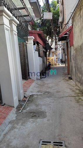 Hình ảnh bán nhà cấp 4 tại long biên hà nội