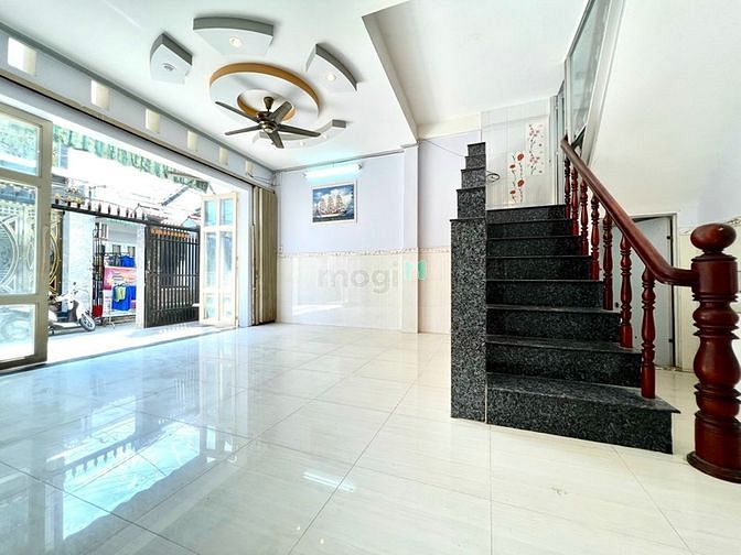 Hình ảnh Mặt tiền hẻm Hoàng Văn Thụ 8tr/tháng