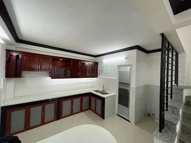 Hình ảnh Siêu phẩm!! Nhà Bùi Minh Trực,P6,Quận 8, 61m2 nở hậu