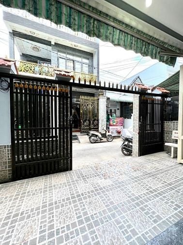 Hình ảnh Mặt tiền hẻm Hoàng Văn Thụ 8tr/tháng