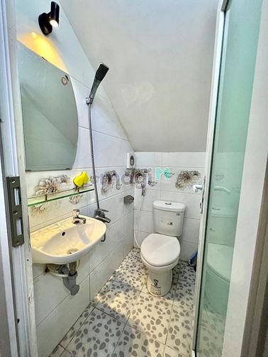 Hình ảnh Phòng giá hạt dẻ cửa sổ to tại Bình Thạnh