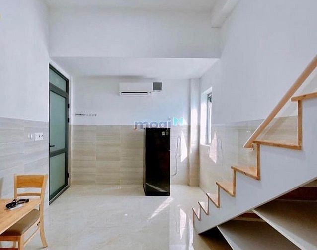Hình ảnh Phòng có gác vừa trống gần Hàng Xanh