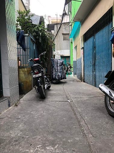 Hình ảnh không quy hoạch - 4 tầng - 4 phòng ngủ- 2 tỷ 3